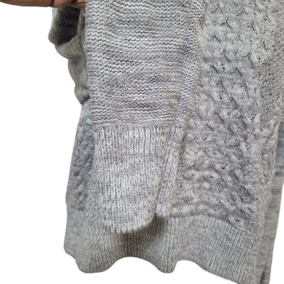 Mossimo Heather Gray Cable Knit Long Sleeve Crew Neck Sweater Size Small - Picture 5 of 7